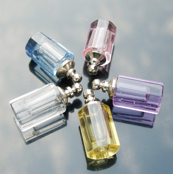 crystal podetium style vial